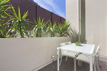 Apartment Hotel - The 150 Apartments Sydney Luaran gambar